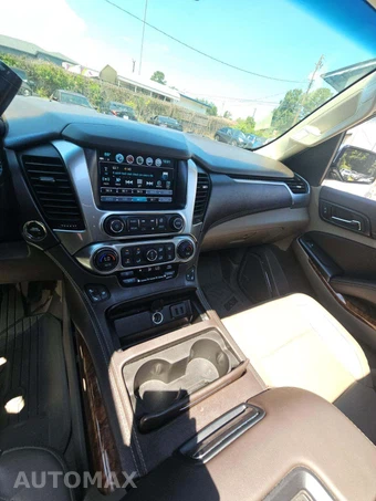 2019 Chevrolet Suburban 1500 Premier 1LZ - miniatura 10
