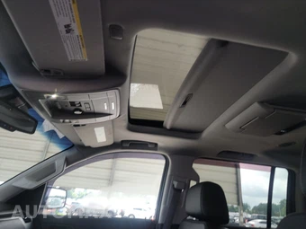 2019 Chevrolet Suburban 1500 Premier 1LZ - miniatura 19