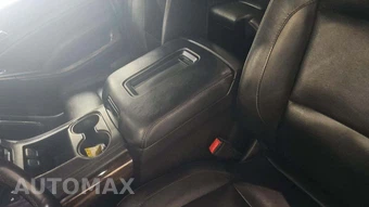 2019 Chevrolet Tahoe LT 1LT – miniatura 30