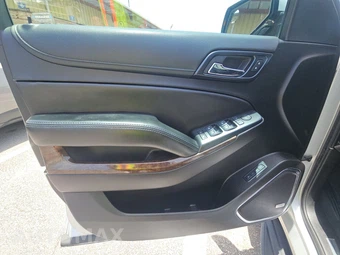 2019 Chevrolet Tahoe LT 1LT – miniatura 9