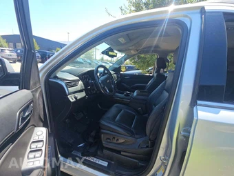 2019 Chevrolet Tahoe LT 1LT – miniatura 6