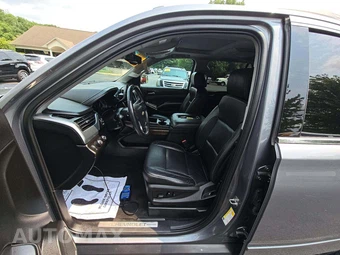 2019 Chevrolet Tahoe LT 1LT - miniatura 3