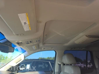 2019 Chevrolet Tahoe Premier 1LZ - miniatura 19
