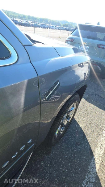 2019 Chevrolet Tahoe Premier 1LZ - miniatura 22