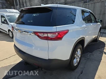 2019 Chevrolet Traverse LS 1FL – miniatura 4