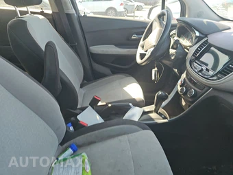 2019 Chevrolet Trax LS 1LS – miniatura 8