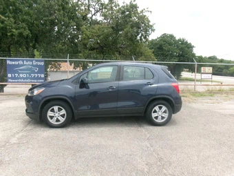 2019 Chevrolet Trax LS 1LS - miniatura 3