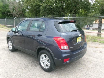 2019 Chevrolet Trax LS 1LS - miniatura 8