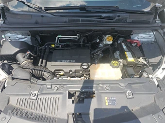2019 Chevrolet Trax LS 1LS - miniatura 15