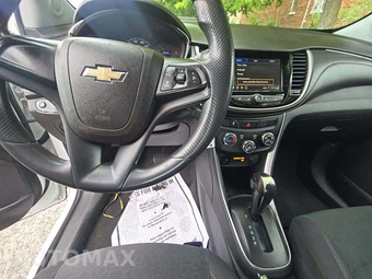 2019 Chevrolet Trax LS 1LS – miniatura 10
