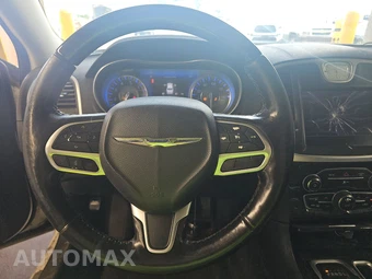 2019 Chrysler 300 Limited – miniatura 10