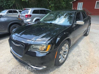 2019 Chrysler 300 Limited