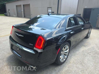 2019 Chrysler 300 Limited – miniatura 3