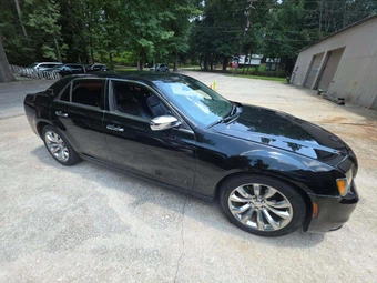 2019 Chrysler 300 Limited – miniatura 4