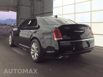 2019 Chrysler 300 Limited – miniatura 6