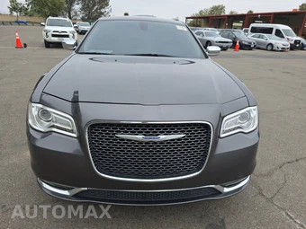 2019 Chrysler 300 Limited – miniatura 2
