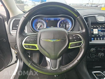 2019 Chrysler 300 Limited – miniatura 10