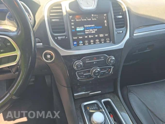 2019 Chrysler 300 Limited – miniatura 10