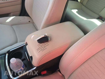 2019 Chrysler 300 Touring – miniatura 8