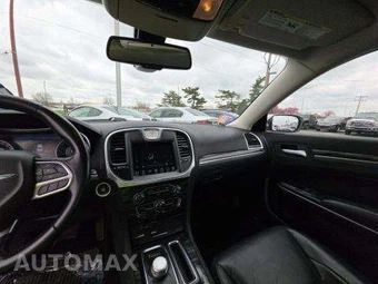 2019 Chrysler 300 Touring – miniatura 10