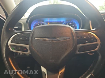 2019 Chrysler 300 Touring - miniatura 10