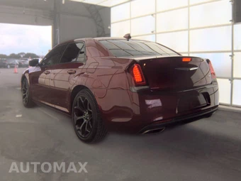 2019 Chrysler 300 Touring - miniatura 6