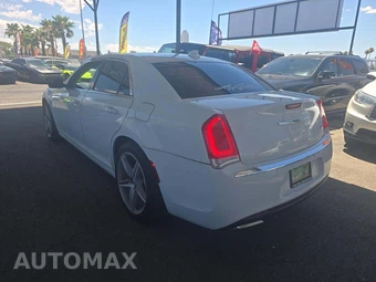 2019 Chrysler 300 Touring – miniatura 2