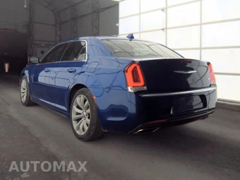 2019 Chrysler 300 Touring – miniatura 6