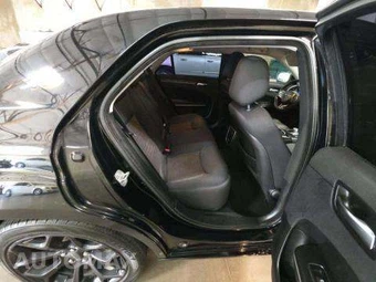 2019 Chrysler 300 Touring – miniatura 16