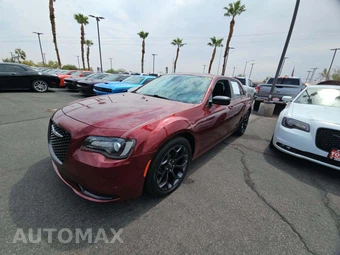 2019 Chrysler 300 Touring