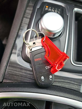 2019 Chrysler 300 Touring - miniatura 8