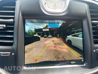 2019 Chrysler 300 Touring - miniatura 16