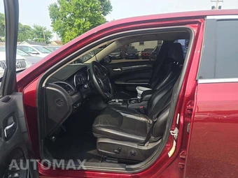 2019 Chrysler 300 Touring L – miniatura 3