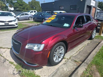 2019 Chrysler 300 Touring L