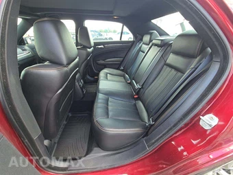 2019 Chrysler 300S – miniatura 10