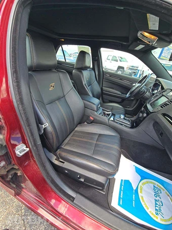2019 Chrysler 300S – miniatura 15