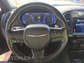 2019 Chrysler 300S – miniatura 10