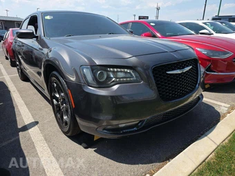 2019 Chrysler 300S - miniatura 4