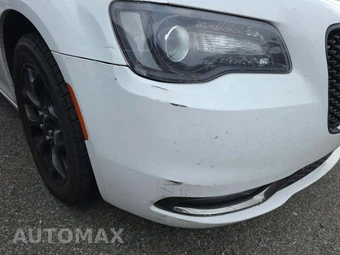 2019 Chrysler 300S – miniatura 21