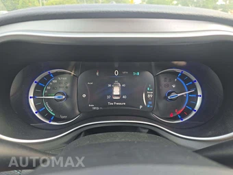 2019 Chrysler Pacifica Hybrid Limited 121.6" WB - miniatura 9