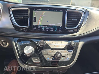 2019 Chrysler Pacifica Hybrid Limited 121.6" WB - miniatura 10