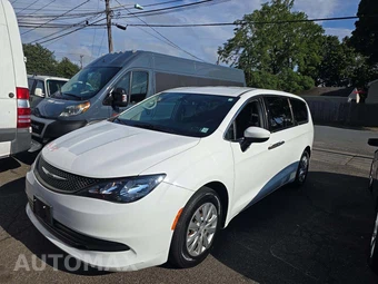 2019 Chrysler Pacifica L 121.6" WB