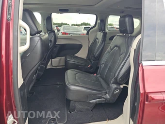 2019 Chrysler Pacifica Limited 121.6" WB – miniatura 13