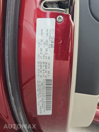 2019 Chrysler Pacifica Limited 121.6" WB – miniatura 15