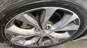 2019 Chrysler Pacifica Limited 121.6" WB - miniatura 22