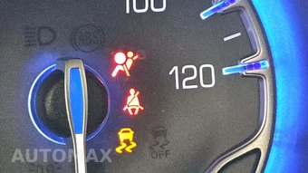 2019 Chrysler Pacifica Limited 121.6" WB - miniatura 26