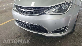 2019 Chrysler Pacifica Limited 121.6" WB - miniatura 40