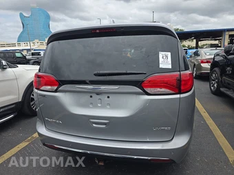 2019 Chrysler Pacifica Limited 121.6" WB - miniatura 5