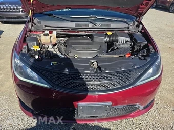 2019 Chrysler Pacifica Limited 121.6" WB – miniatura 18