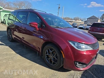 2019 Chrysler Pacifica Limited 121.6" WB – miniatura 3
